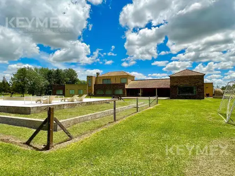 Casa en Alquiler de 4 dormitorios
