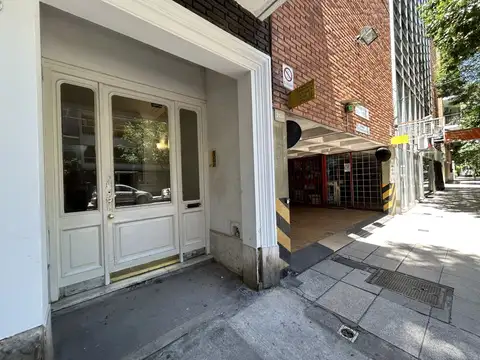 JURAMENTO 3100, Piso 1