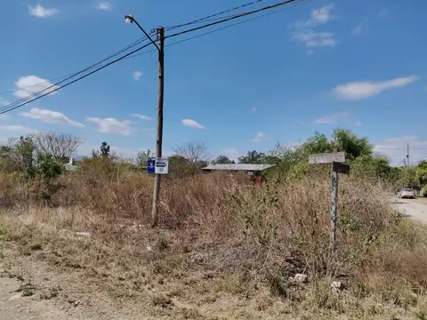 Terreno en Venta 42  mts Fondo