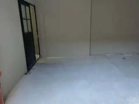 Cochera Cubierta en Venta | Lanús Oeste
