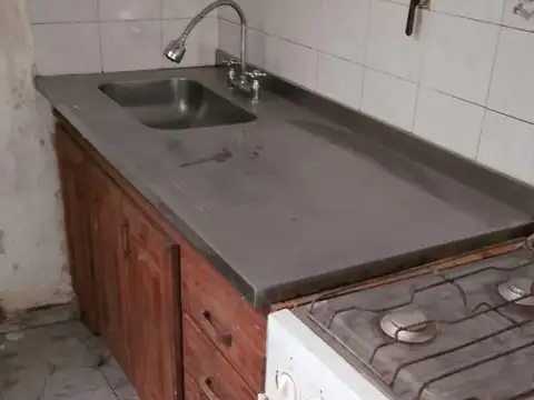 Depto Tipo Casa 2 ambientes con 1 baño