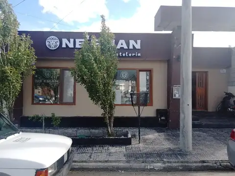 Local en Alquiler Via Pública