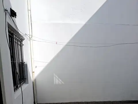 Depto Tipo Casa en Alquiler en Lanus Oeste, $ 550.000