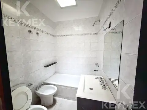 Depto Tipo Casa en Venta en La Plata, USD 83.000