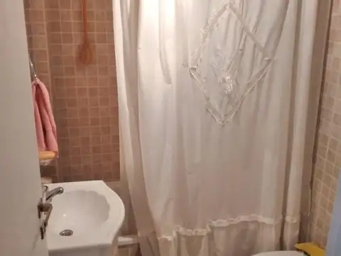 Depto Tipo Casa en Venta en Banfield, USD 68.000