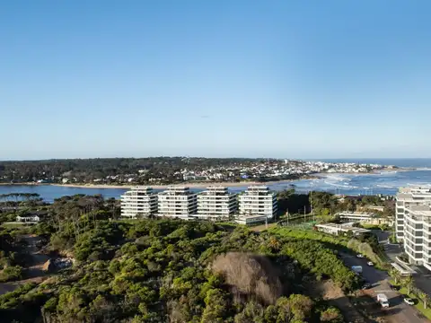 Venta apartamento 3 dormitorios- Torre Surfside