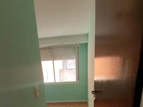 Depto Tipo Casa en Venta en Flores, USD 73.000