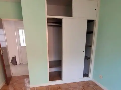 Depto Tipo Casa 2 ambientes con 1 baño