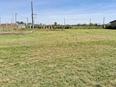 LOTE EN MERCEDES