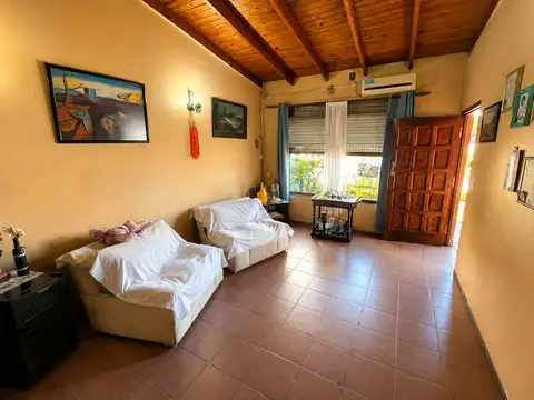 Depto Tipo Casa en Venta con 1 cocheras