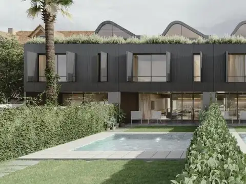 Casa triplex en venta en Béccar