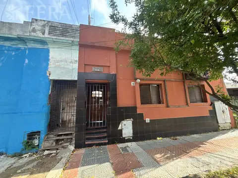 Venta PH 3 ambientes en Sarandi