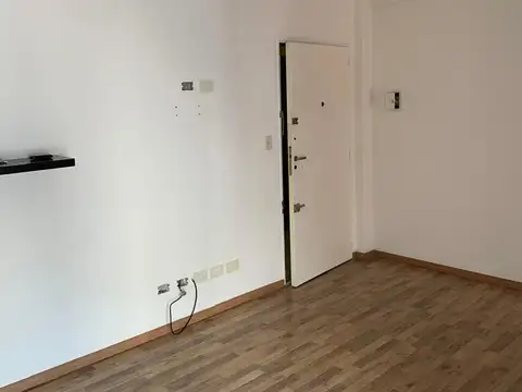 Av. Nazca 3100, Piso 8