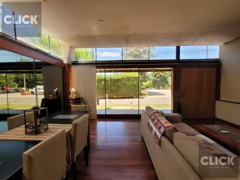 Casa en Alquiler al Norte