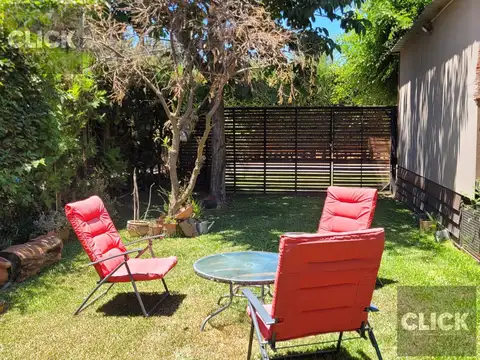 Casa 5 ambientes con 1 baño