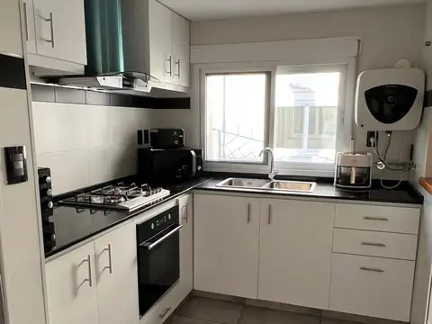 Venta Casa en La Comercial 2 dormitorios