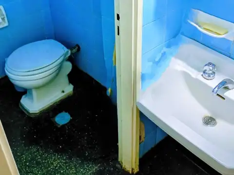 Casa 6 ambientes con 6 baños