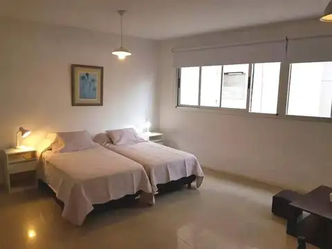 Armenia 2100, Piso 4