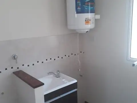 Sacripanti nº1189 2º piso Depto 20
