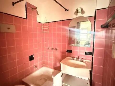 Departamento en Alquiler en Recoleta, $ 450.000