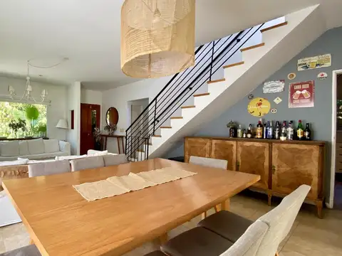 Casa en Venta de 4 dormitorios
