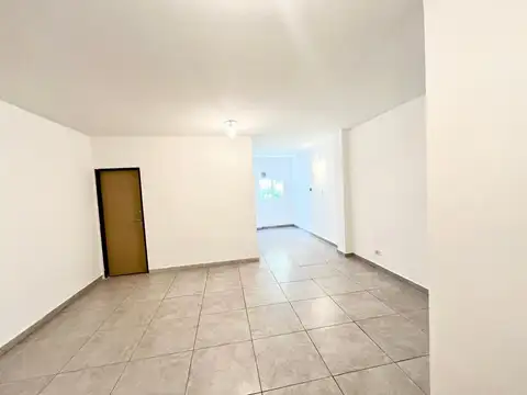 Depto Tipo Casa en Alquiler 15 años