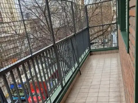 Av. Avellaneda e/ Emilio Lamarca Y Concordia