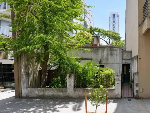 LOTE EN BELGRANO /548M2 VENDIBLES ESTIMADOS/ PB+3