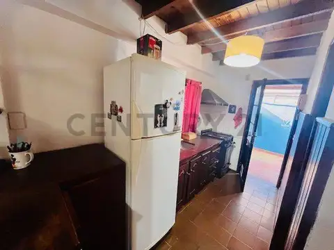 VENTA PH DE 3 AMBIENTES en Castelar, Morón         ...