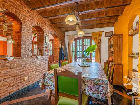 Casa en Alquiler al Oeste
