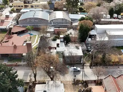 Terreno en Venta 42  mts Fondo