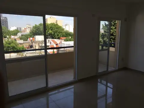 1 Amb divisible Amplio M.Bueno cocina+lugar lavarropa L/Comedor salida balcon vista contrafrente 