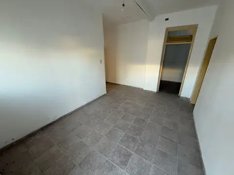 Depto Tipo Casa en Alquiler 34 años