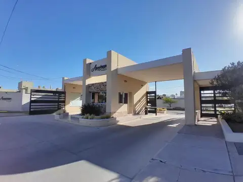 Casa en Venta en Coronel Dorrego, USD 109.000