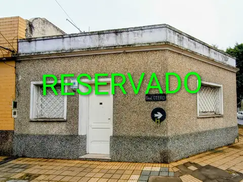 CASA CON GARAGE