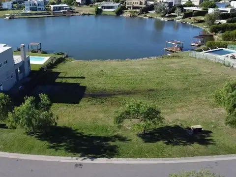 Lote en venta a la laguna area 5 San Sebastian