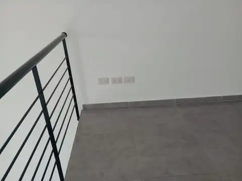 Depto Tipo Casa en Venta 1 año