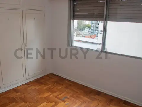 VENTA DE DEPARTAMENTO 3 AMBIENTES MUY LUMINOSO