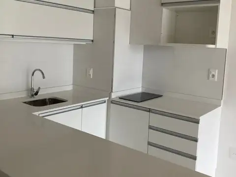 Departamento en Alquiler en Buceo, $ 30.000