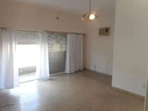 Laprida 200