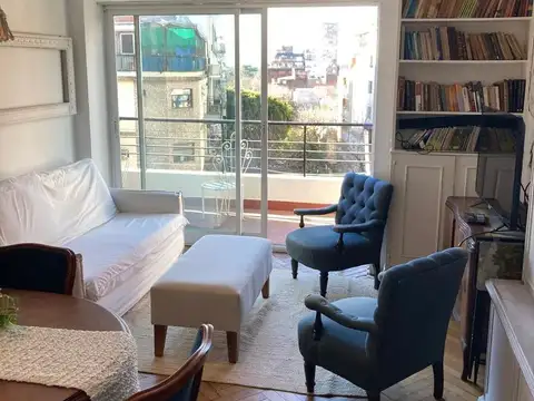 Av. Luis M. Campos al 300