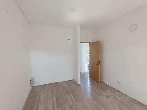 Casa 3 Ambientes En Venta - Francisco Alvarez, Moreno