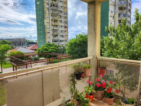 VENTA DEPARTAMENTO 3 HAMBIENTES EN QUILMES