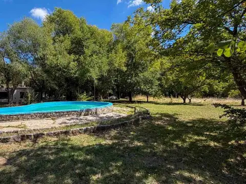 LOTE EN VENTA CON CONSTRUCCION Y PILETA OLAVARRIA