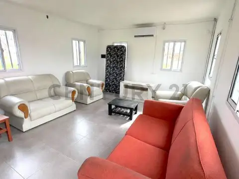 Quinta con dos viviendas y dos piscinas | Ideal para inversión o uso familiar. VENADO TUERTO