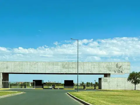 Lote Terreno Barrio Privado Vida Club de Campo 1068 m2 fondo reservorio - Funes
