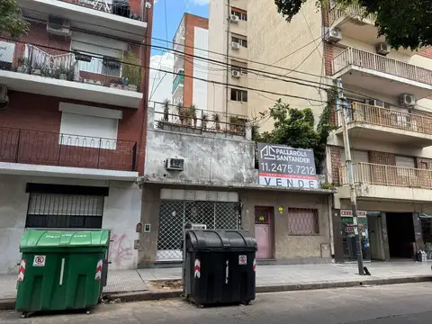 Venta casa en Flores, Plaza Irlanda
