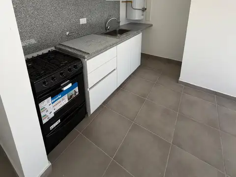 Departamento en Alquiler en Lomas de Zamora, $ 550.000