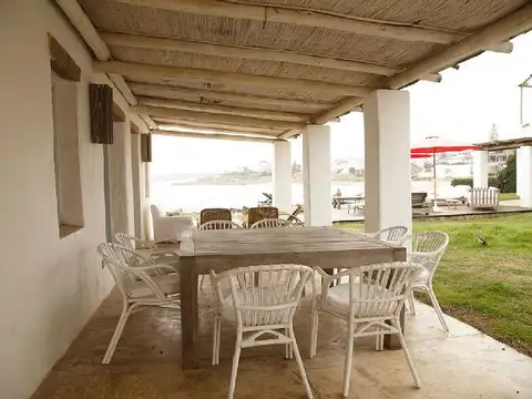 Casa en Alquiler Temporal en Punta del Este, USD 115.000