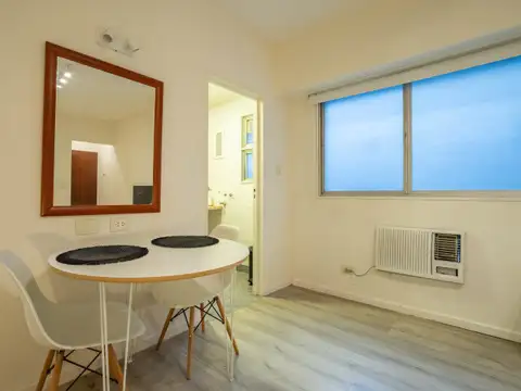 Impecable Monoambiente en un primer piso en la mejor ubicación de Retiro